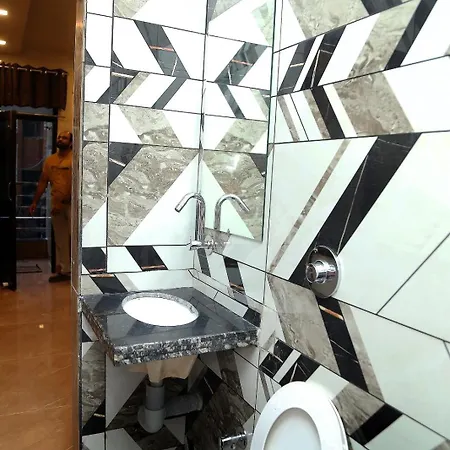 1 Bhk Apartment In Sector 5 Rohini
